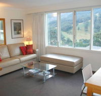 Thredbo Village 3-Bedroom Apartment with Fantastic Views - Accommodation Adelaide