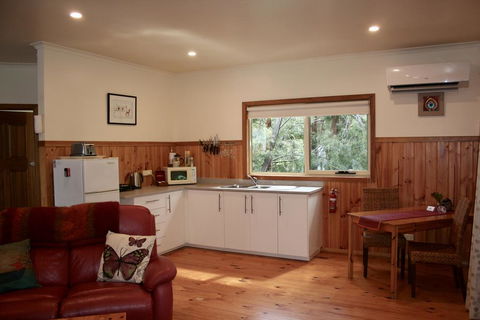 Tindoona Cottages - Accommodation Adelaide 2