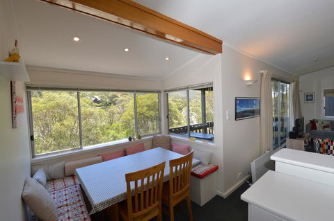 Tombarra 4B 2 - Accommodation Adelaide 3