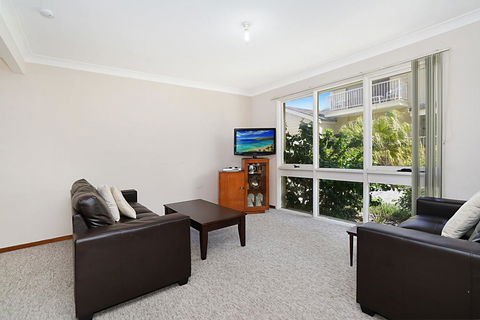 Toowoon Bay Townhouse, Unit 6 - Accommodation Adelaide 1