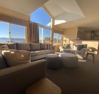 Torino 6 - Lake Jindabyne  Snowy Mountain Views - Accommodation Adelaide