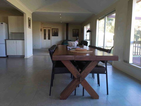 Trentham East Country Retreat - Accommodation Adelaide 1