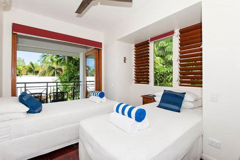 Tropical Oasis - 8 Templemoon - Accommodation Adelaide 2
