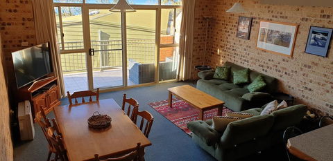 Twin Seasons 2 - Accommodation Adelaide 1