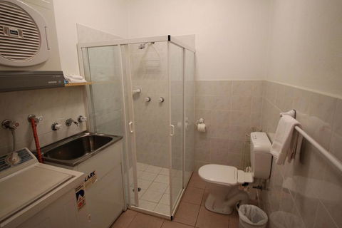 Twin Seasons 4 - Lake And Mountain Views - Accommodation Adelaide 1