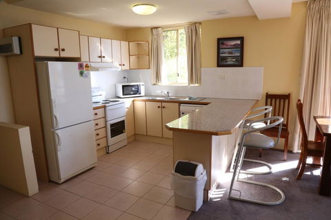 Twin Seasons 5 - Accommodation Adelaide 3