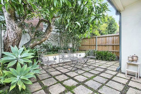 Two Bedroom Apartment Edwin Street - Accommodation Adelaide 2