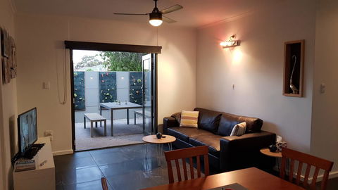 Two Bedroom Garden Apartment - Accommodation Adelaide 1