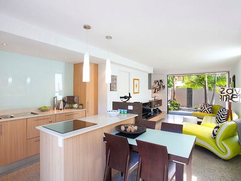U3/27 Noosa Parade, Noosa Sound - Accommodation Adelaide 3