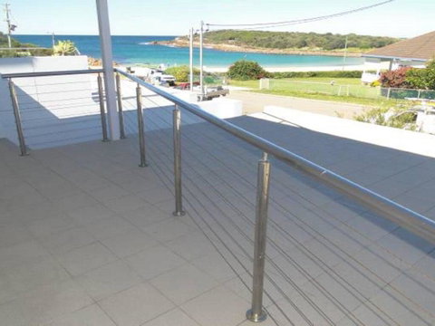 Ultimate Beach House' 19a Graham Street - Views , Peace & Quiet - Accommodation Adelaide 3