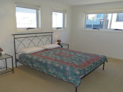 Ultimate Beach House' 19a Graham Street - Views , Peace & Quiet - Accommodation Adelaide 1