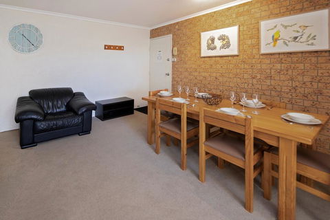 Unit 7 St Moritz - Accommodation Adelaide 2
