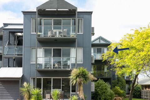 Unit 9 Bellevue - Accommodation Adelaide 1