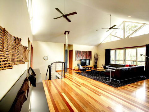Vainui - Accommodation Adelaide 1
