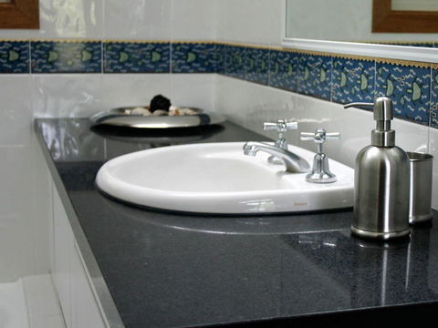 Vainui - Accommodation Adelaide 0