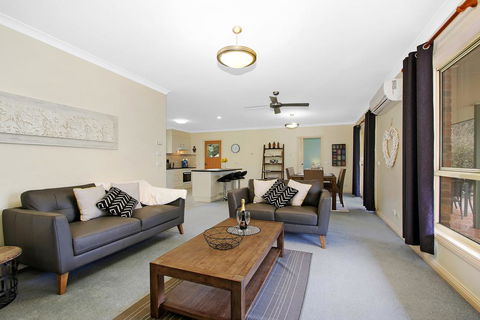Valley View Townhouse - On The RAIL TRAIL - Accommodation Adelaide 0