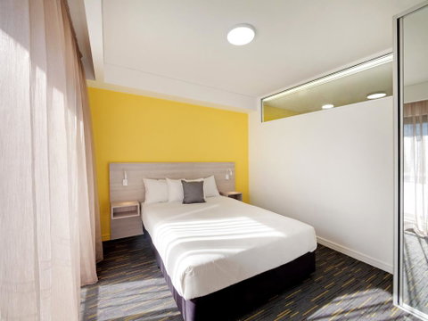 Value Suites Penrith - Accommodation Adelaide 2