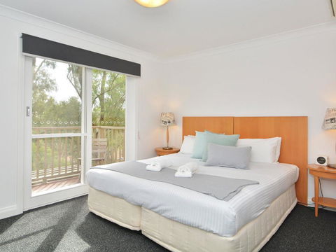 Villa 3br Tranquility Resort Condo Located Within Cypress Lakes Resort (nothing Is More Central) - Accommodation Adelaide 1