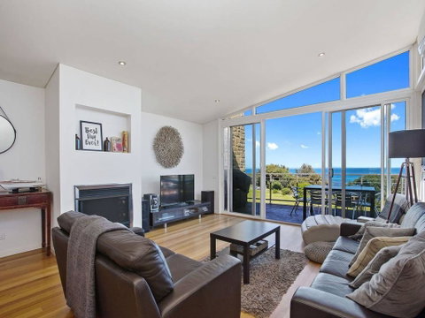 VILLA SARINA - Beautiful Villa In Skenes Creek - Accommodation Adelaide 3