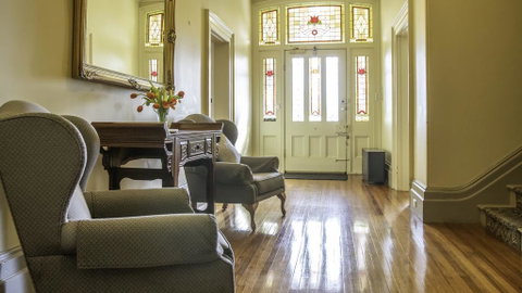 Waratah On York - Accommodation Adelaide 1