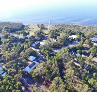 Waterfront Retreat At Wattle Point - Accommodation Adelaide