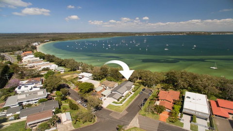 Waterfront Serenity - Luxury Home With Grand Views - Accommodation Adelaide 0