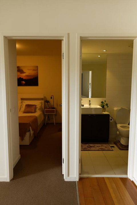 Primrose Apartment Glen Waverley - Accommodation Adelaide 6