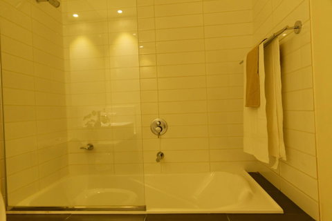 Primrose Apartment Glen Waverley - Accommodation Adelaide 8