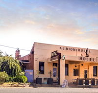 Albion Hotel and Motel Castlemaine - Accommodation Adelaide