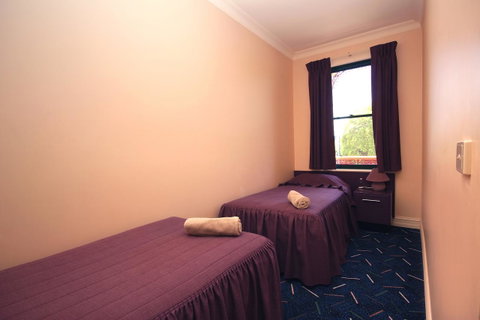 Mitchell River Tavern - Accommodation Adelaide 25