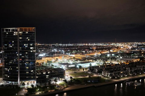 Auzzie Apartments Docklands, Melbourne - Accommodation Adelaide 15