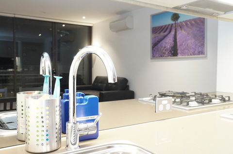 Auzzie Apartments Docklands, Melbourne - Accommodation Adelaide 5