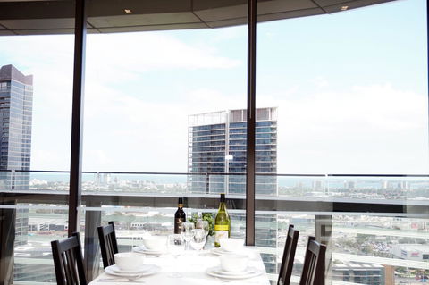 Auzzie Apartments Docklands, Melbourne - Accommodation Adelaide 35