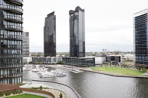 Auzzie Apartments Docklands, Melbourne - Accommodation Adelaide 19