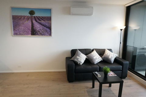 Auzzie Apartments Docklands, Melbourne - Accommodation Adelaide 41
