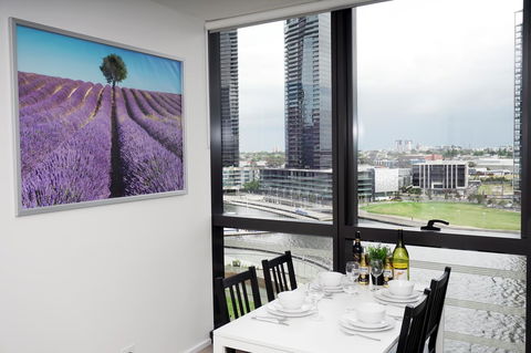 Auzzie Apartments Docklands, Melbourne - Accommodation Adelaide 27