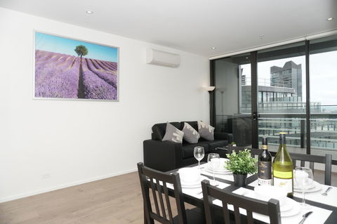 Auzzie Apartments Docklands, Melbourne - Accommodation Adelaide 36