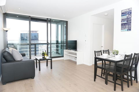 Auzzie Apartments Docklands, Melbourne - Accommodation Adelaide 39