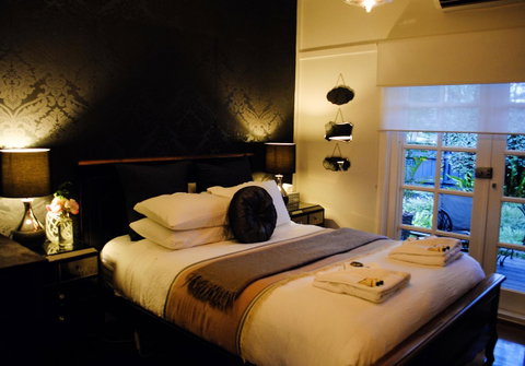 Bed Of Roses - Accommodation Adelaide 19