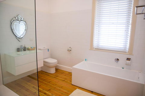 Cape Nelson Lighthouse - Accommodation Adelaide 12