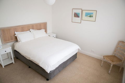 Cape Nelson Lighthouse - Accommodation Adelaide 7