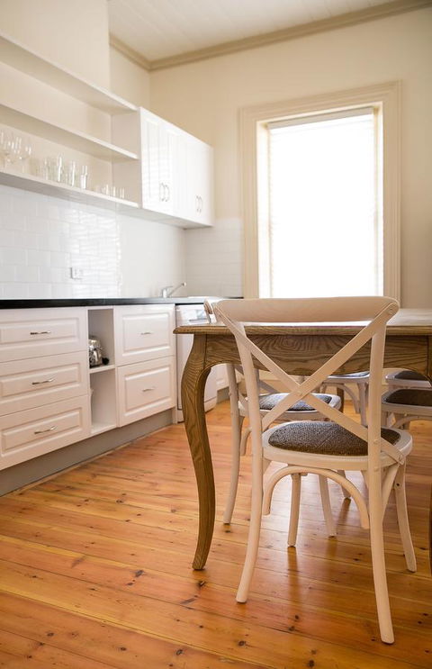 Cape Nelson Lighthouse - Accommodation Adelaide 3