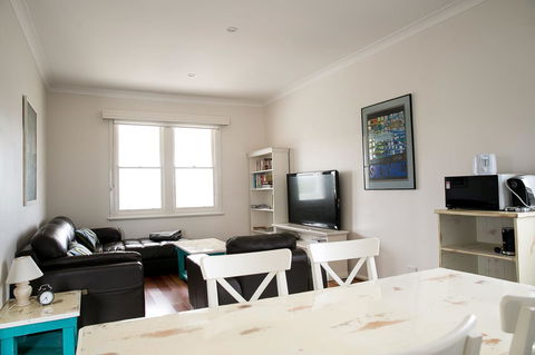 Cape Nelson Lighthouse - Accommodation Adelaide 35
