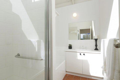 Mysa Anglesea Sleeps 7 WiFi SmartTV Cafes Shops - Accommodation Adelaide 11