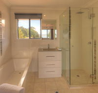 Dolphin Waters - Accommodation Adelaide