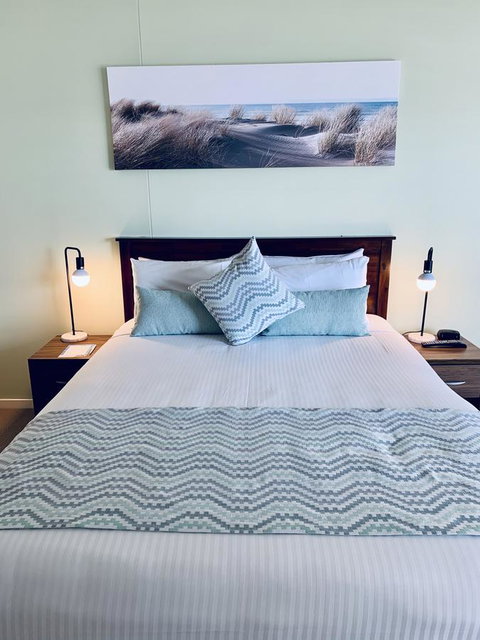 Ocean Views Resort Caloundra - Accommodation Adelaide 13