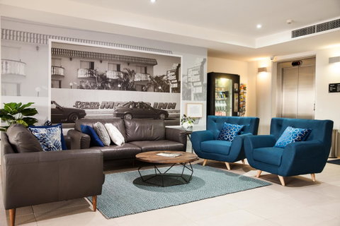 Ocean Views Resort Caloundra - Accommodation Adelaide 2