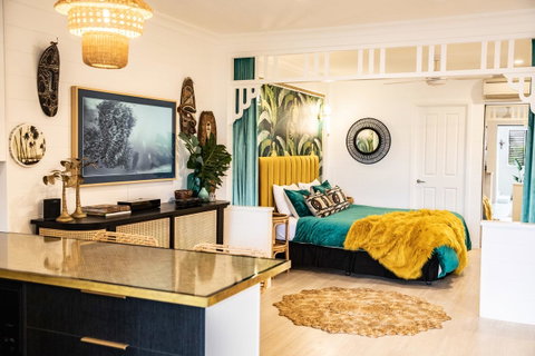 NOMAD - Luxe Apartment - Accommodation Adelaide 0