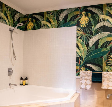 NOMAD - Luxe Apartment - Accommodation Adelaide 11