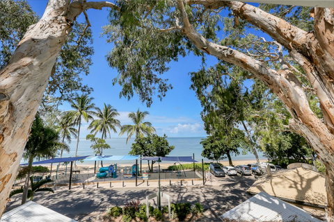 Paradise On The Beach Resort - Accommodation Adelaide 11